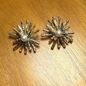Gold and Green Starburst Earrings